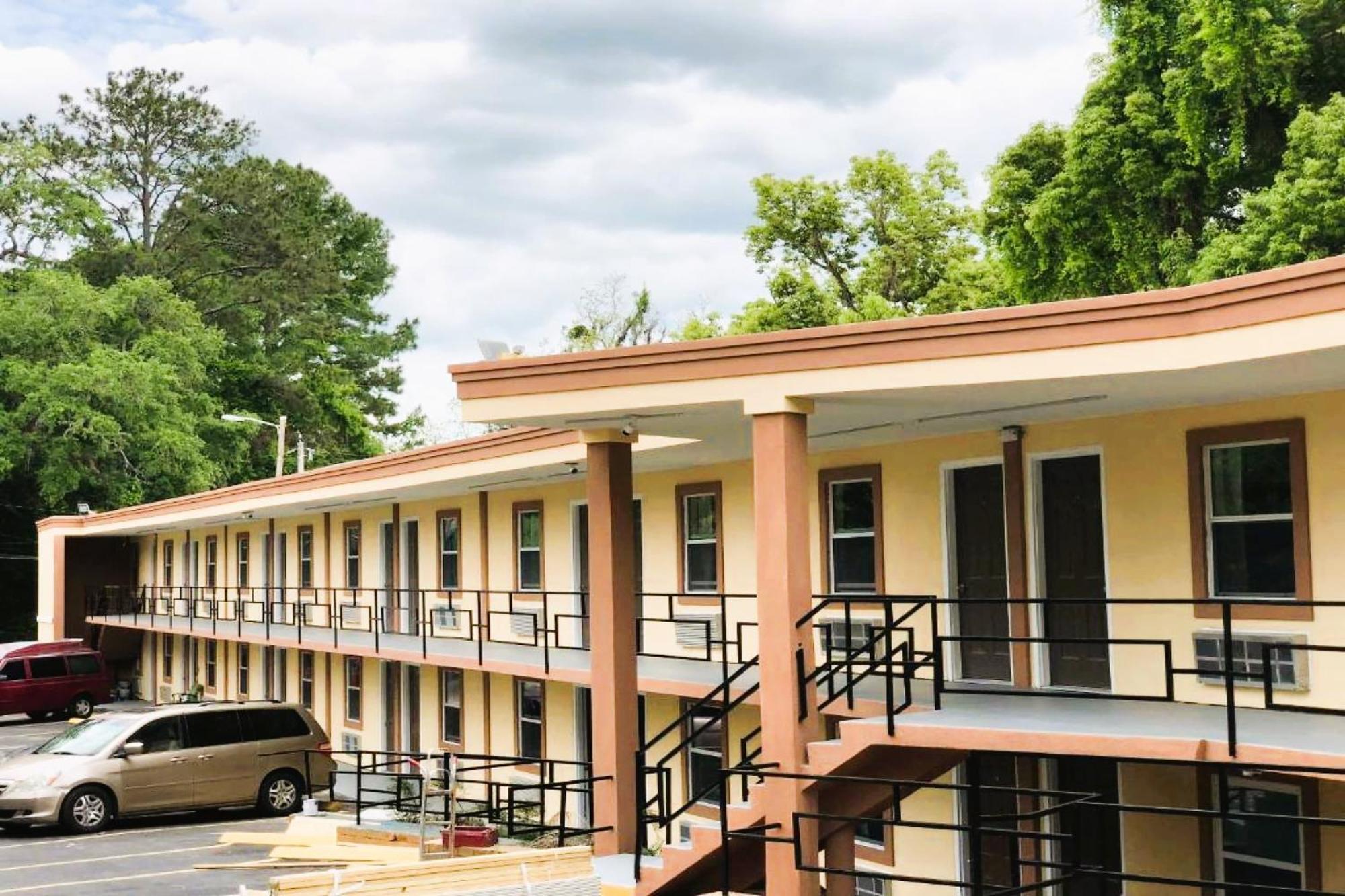 Oyo Hotel Tallahassee Downtown المظهر الخارجي الصورة